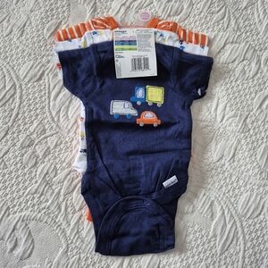 Gerber boys size preemie 3 pack of body suits blue orange white NWT